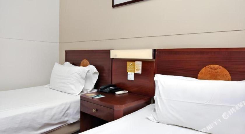 Jinjiang North Bund Yangpu Bridge Branch Hotel 2*