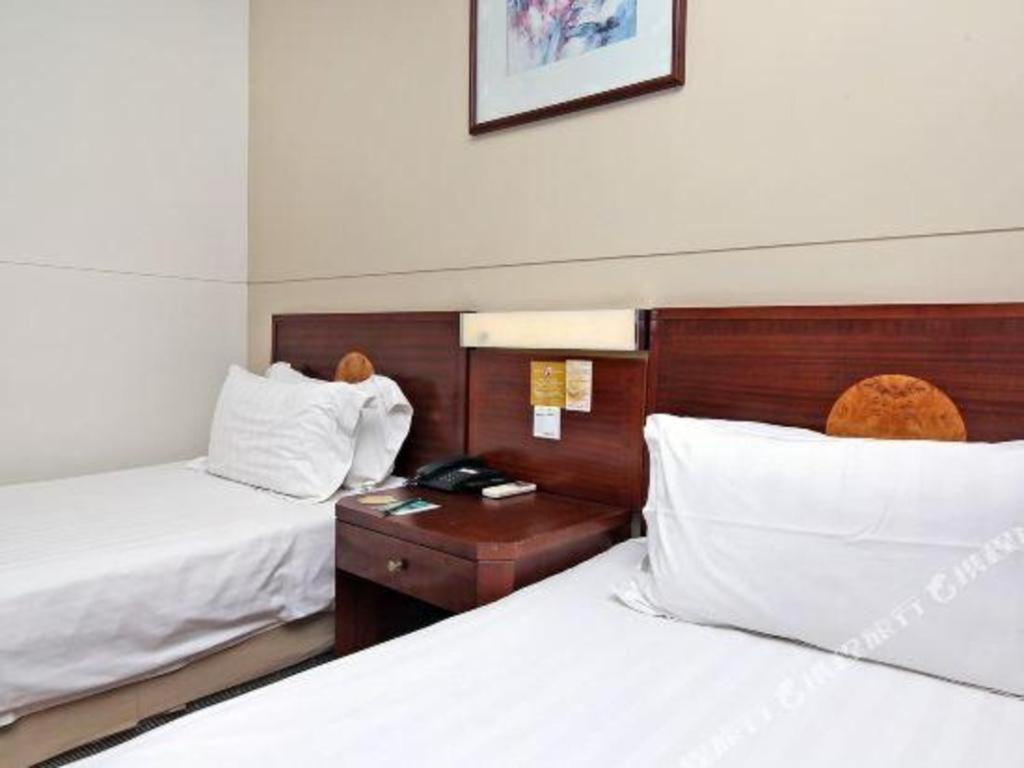 Jinjiang North Bund Yangpu Bridge Branch Hotel 2*