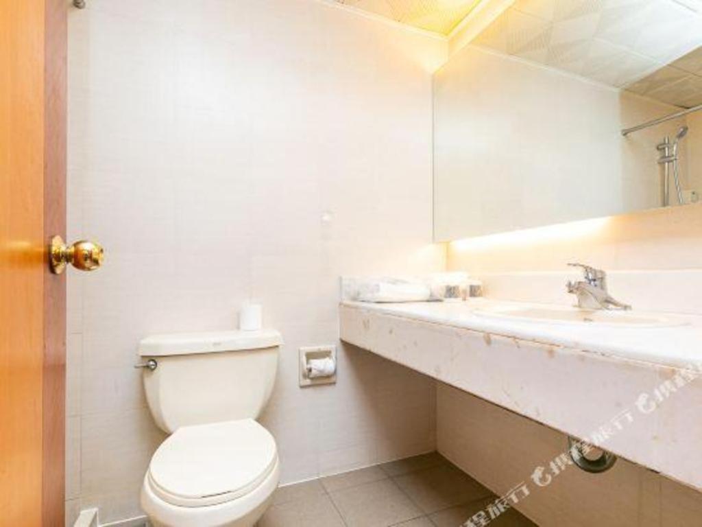 Jinjiang North Bund Yangpu Bridge Branch Hotel